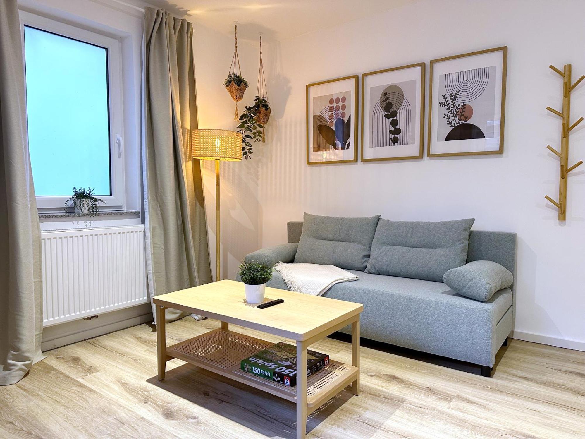 Gemuetliches 2 Ambient Mit Queensize-bett , Etagenbett& Schlafsofa In Alsternaehe Lejlighed