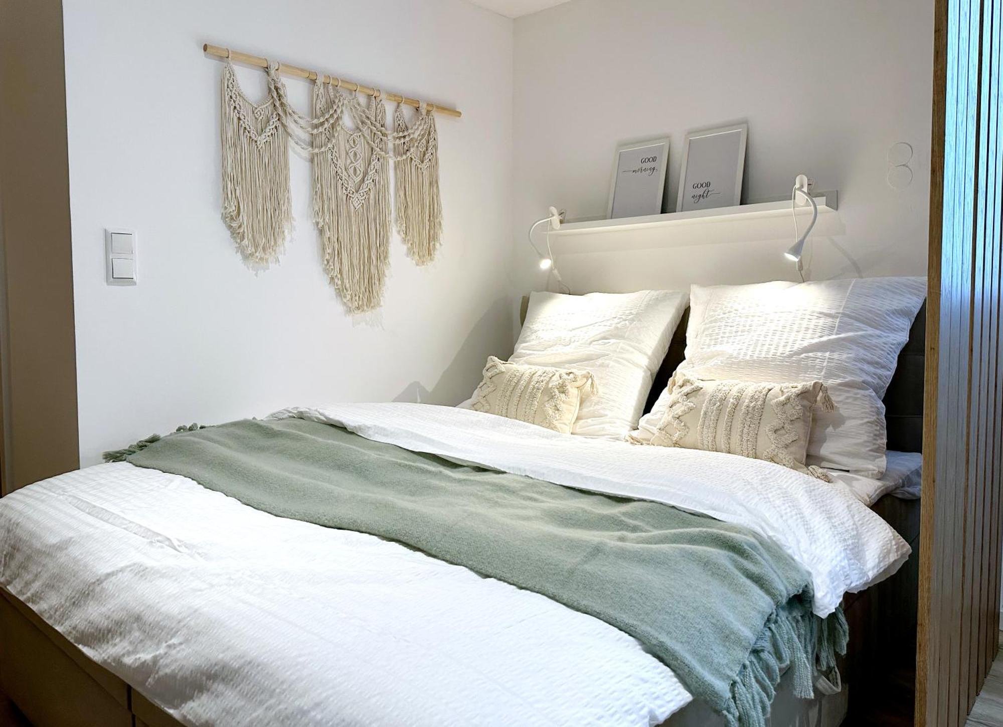 Lejlighed Gemuetliches 2 Ambient Mit Queensize-bett , Etagenbett& Schlafsofa In Alsternaehe