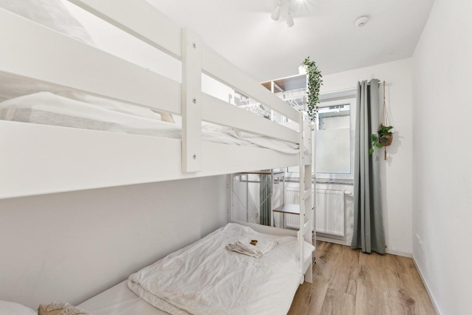 Apartment Gemuetliches 2 Ambient Mit Queensize-bett , Etagenbett& Schlafsofa In Alsternaehe Hamburg